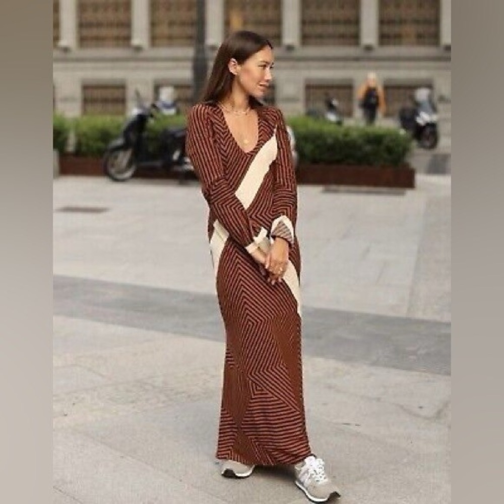 Zara Brown and Cream Long Sleeve Dress - Picture 1 of 14
